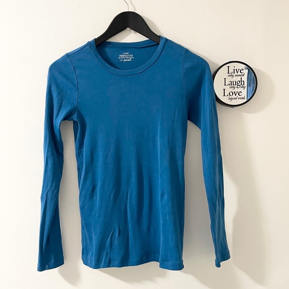 J.Crew Perfect Fit Longsleeves Top (Bundle) - Picture 2 of 13